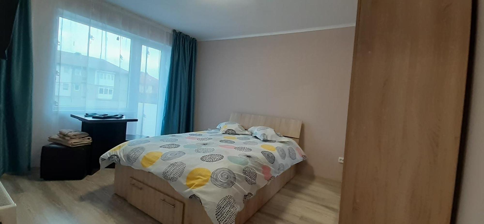Studio Ultracentral Cu Balcon Onesti Eksteriør bilde